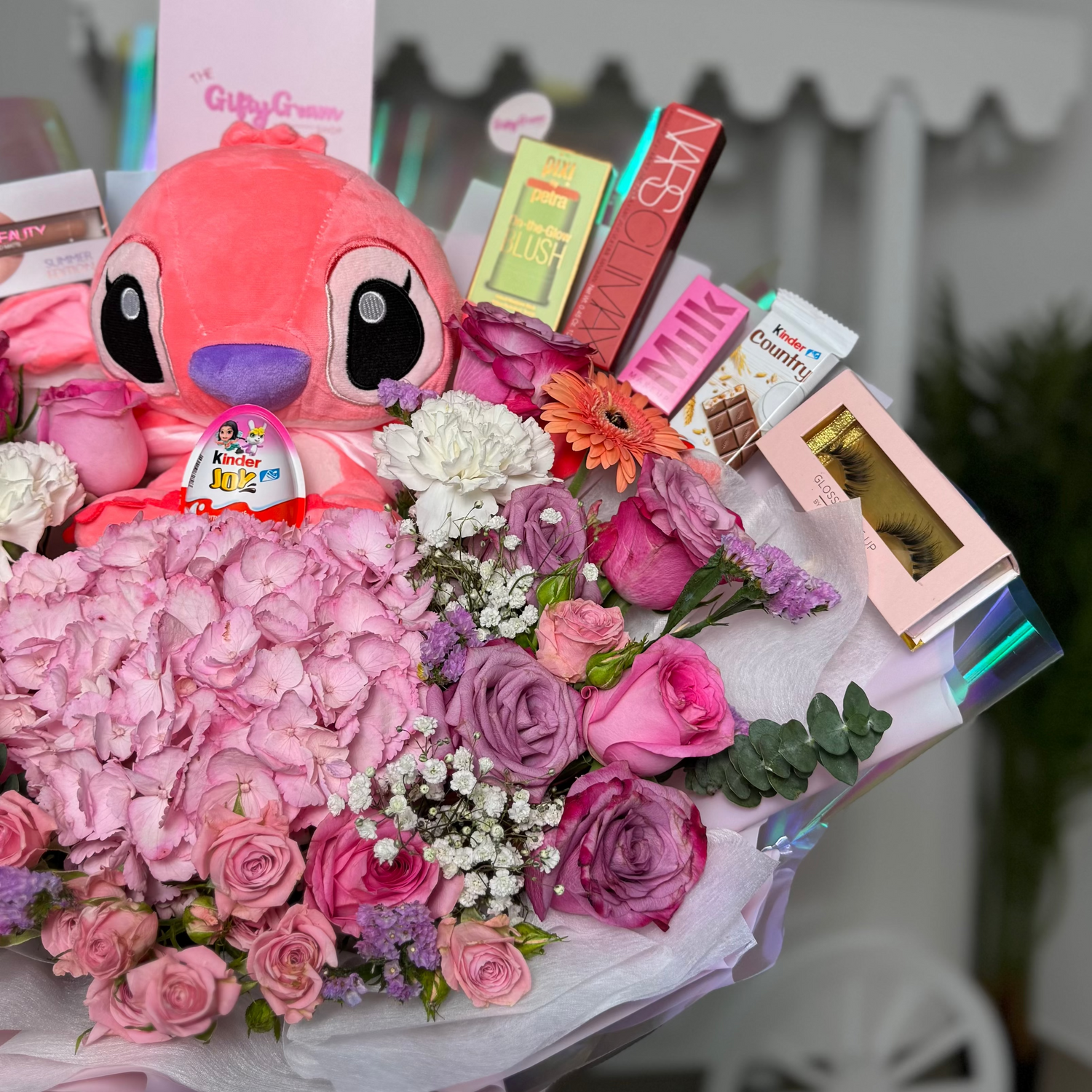 Personalized Gifts in Dubai and UAE: Make Every Moment Unforgettable