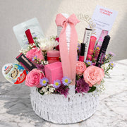 سلة هدايا مكياج عيد ميلاد